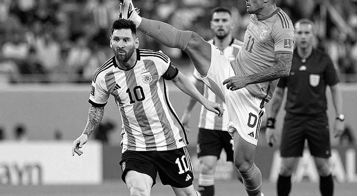 Khoảng trắng dữ liệu: khi biên bản trận đấu không đủ để bảo vệ trọng tài V.League Khoảng trắng dữ liệu: khi biên bản trận đấu không đủ để bảo vệ trọng tài V.League