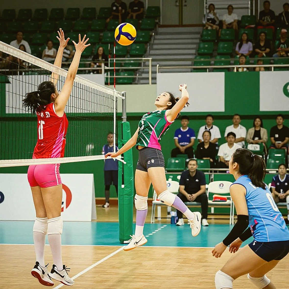 Bán kết bóng chuyền nữ ASIAD 2026: Thái Lan gục ở set 5 và giới hạn của lối chơi tốc độ
