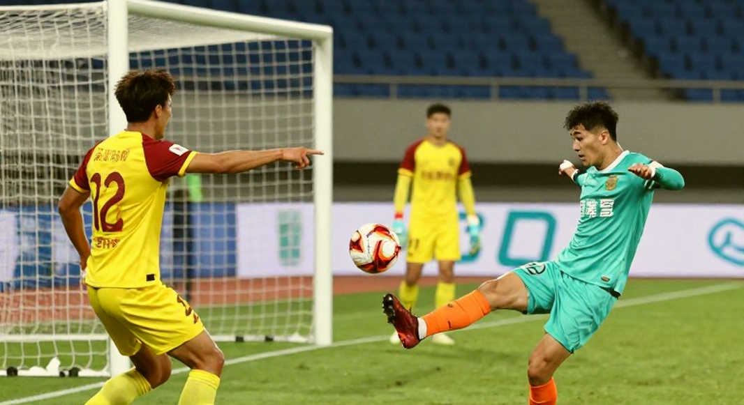 Khoảng trống dữ liệu của V.League: Thị trường chuyển nhượng Việt Nam không để lại dấu vết