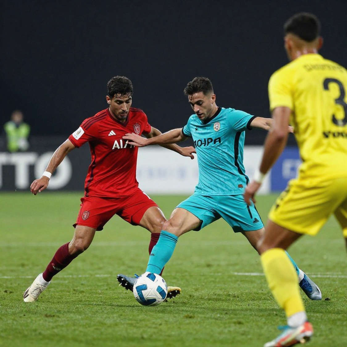 Real Madrid 4-1 RB Leipzig: chuỗi bàn thắng đẹp và những con số không khớp